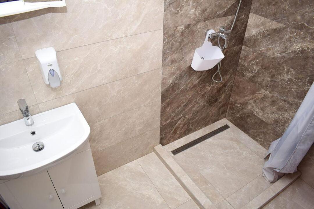 Trendi Apartman Siofok Exterior photo